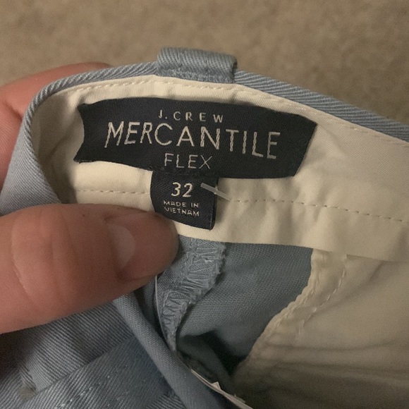 J Crew Mercantile Flex Mens Shorts - 32” waist, 9” inseam - Picture 6 of 7